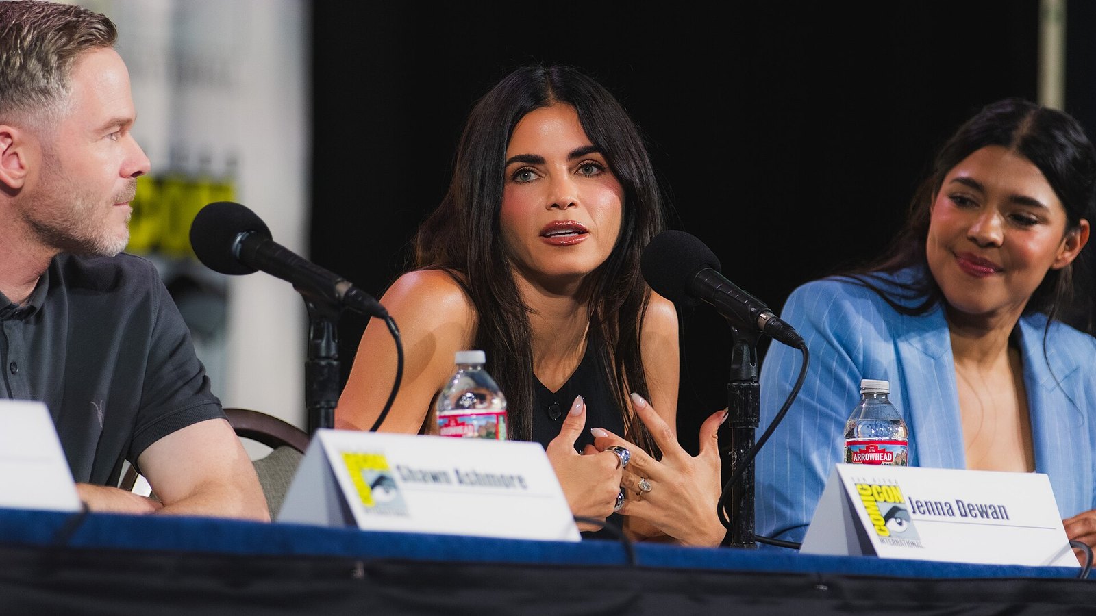 Jenna Dewan, who was paired with professional dancer Val Chmerkovskiy in the Season 35 lineup, speaks on a San Diego Comic-Con panel in July 2026